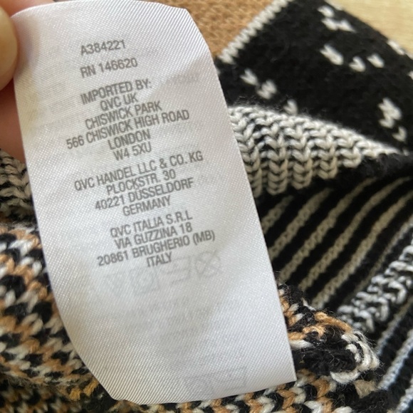 Attitudes by Renee Cardigan Sweater Fringe Black White Funky Whimsical Eclectic - Picture 8 of 9